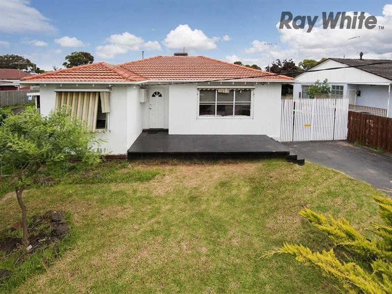 16 Hillman Street, Laverton VIC 3028