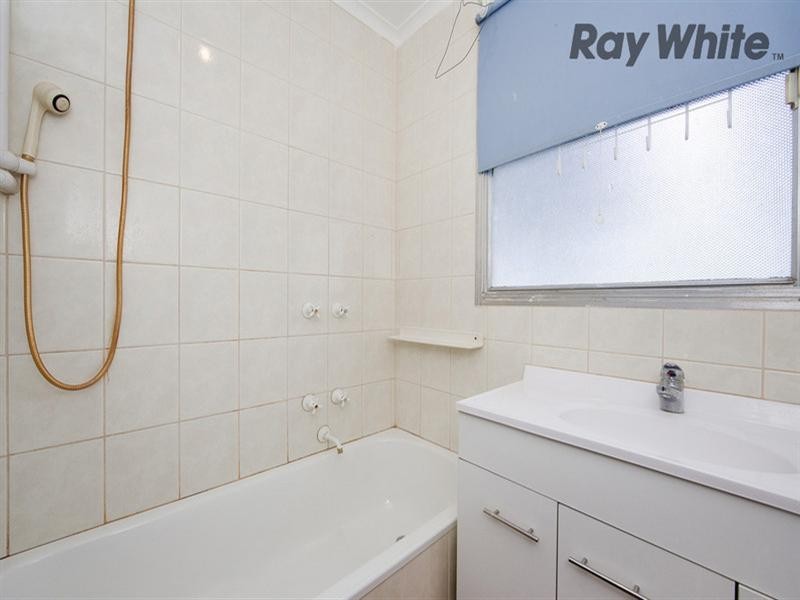 16 Hillman Street, Laverton VIC 3028