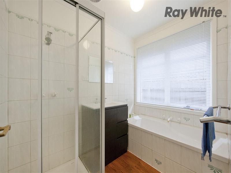 19 Hosken Street, Altona Meadows VIC 3028