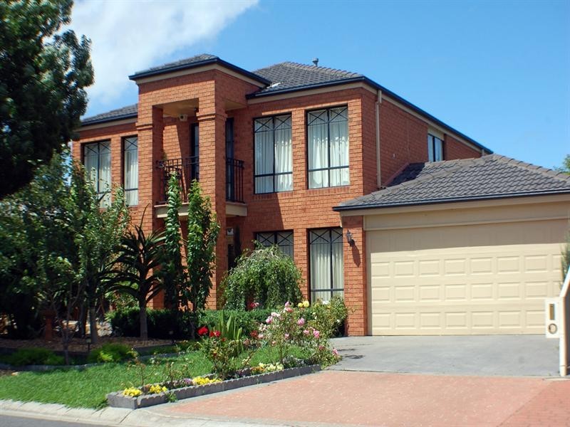 4 Berkeley Avenue, Point Cook VIC 3030