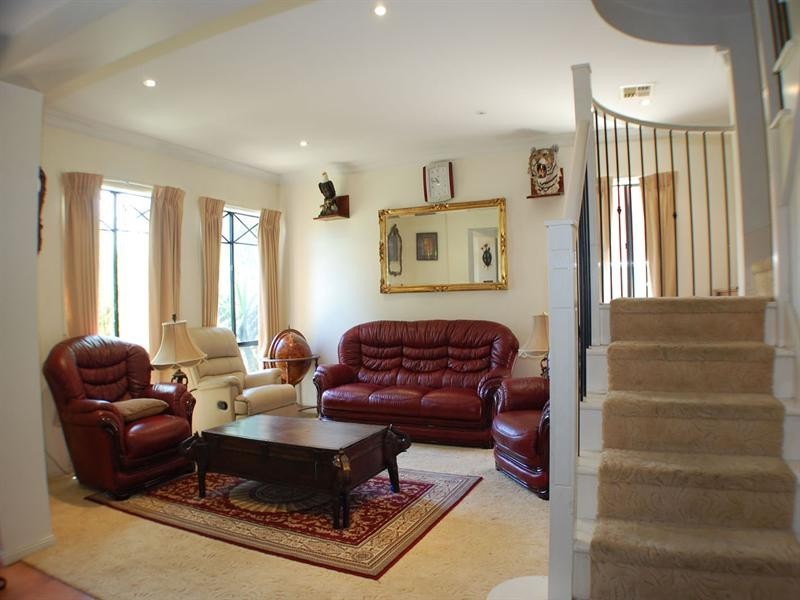 4 Berkeley Avenue, Point Cook VIC 3030