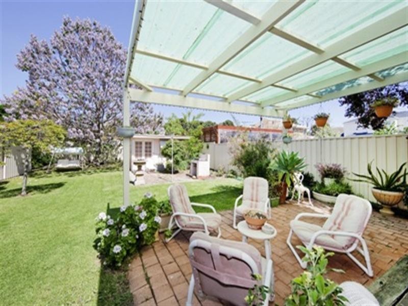 50 Bracken Grove, Altona VIC 3018