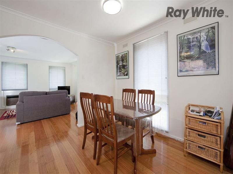 15 Powlett Street, Altona Meadows VIC 3028