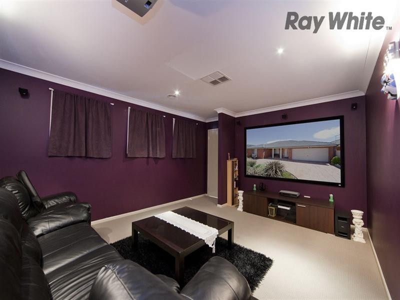 25 Moorgate Street, Point Cook VIC 3030