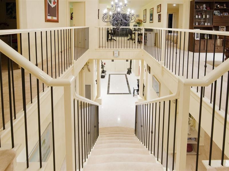 16 Sandlewood Lane, Point Cook VIC 3030