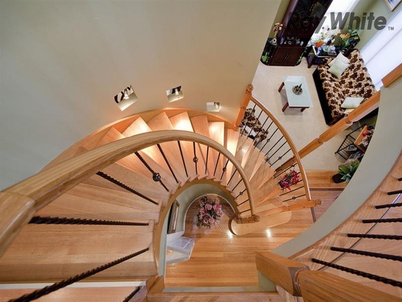 2 Beachcomber Place, Point Cook VIC 3030