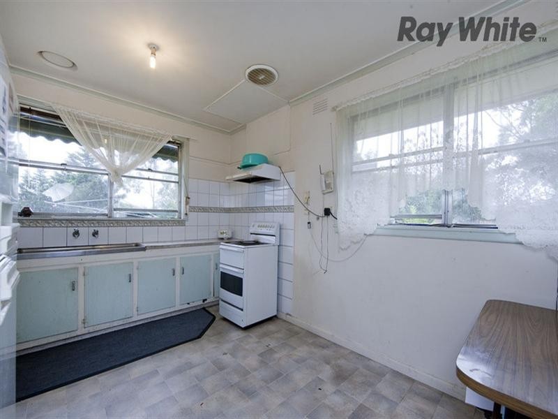 12 Allen Street, Laverton VIC 3028