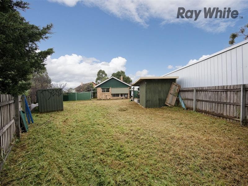 12 Allen Street, Laverton VIC 3028