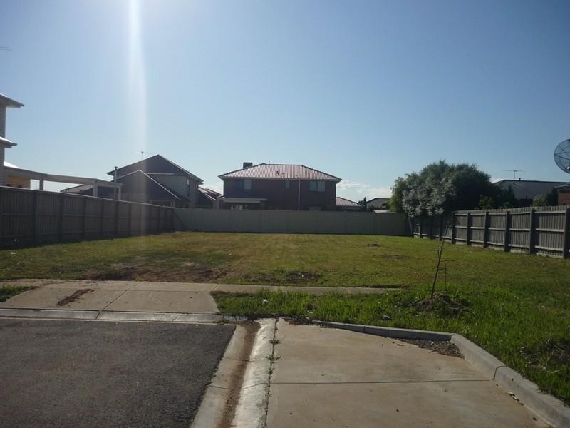 15 Findon Court, Point Cook VIC 3030