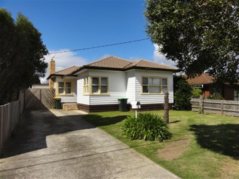 9 Bruce Street, Laverton VIC 3028