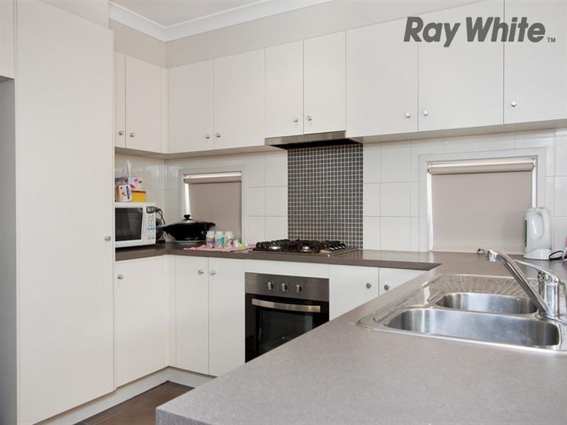 4 Hatfield Place, Deer Park VIC 3023