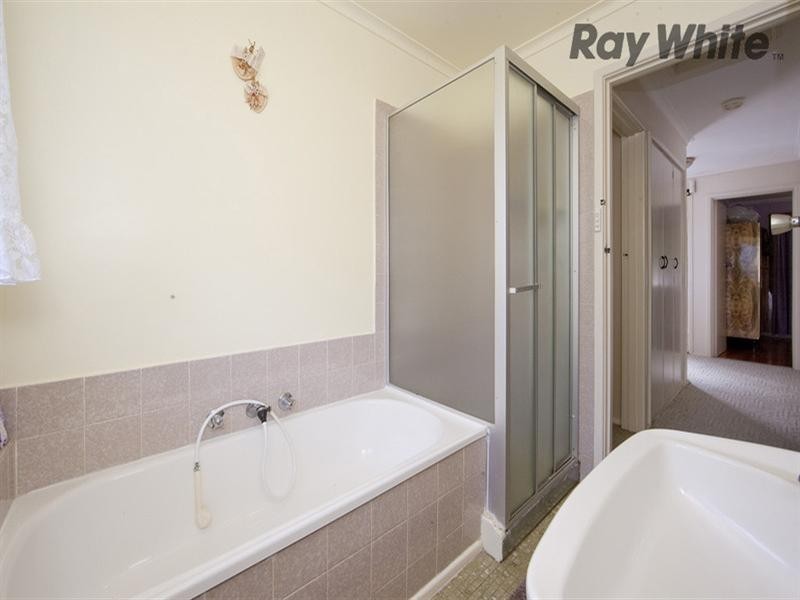 39 Burt Street, Altona VIC 3018