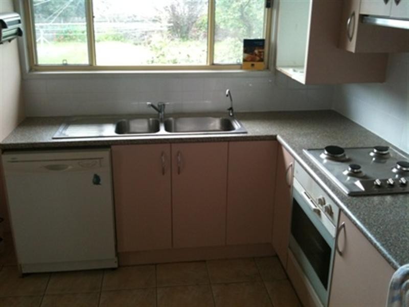 11 Williams Road, Laverton VIC 3028