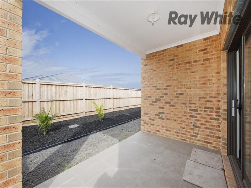 25 Boathaven Road, Point Cook VIC 3030