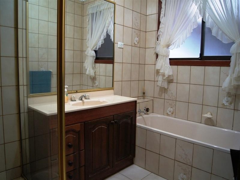 1 Eva Court, Seabrook VIC 3028