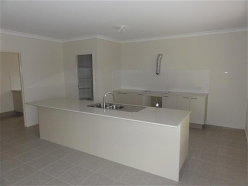 5 Sabine Way, Tarneit VIC 3029