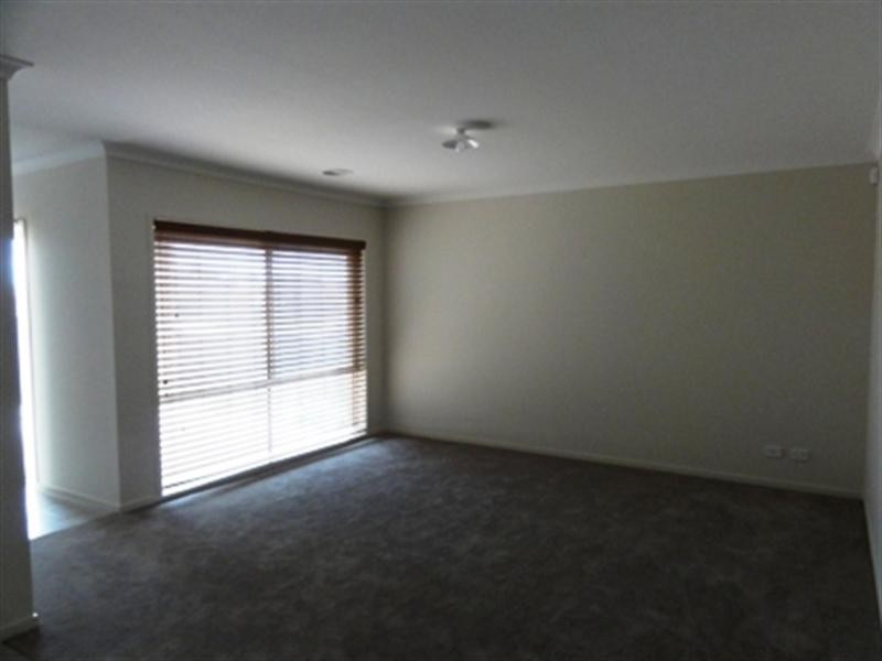 5 Sabine Way, Tarneit VIC 3029