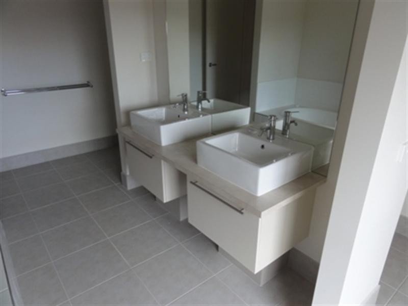 5 Sabine Way, Tarneit VIC 3029