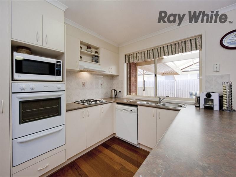 17 Gellibrand Close, Seabrook VIC 3028