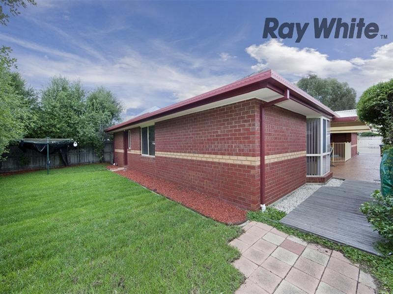 17 Gellibrand Close, Seabrook VIC 3028