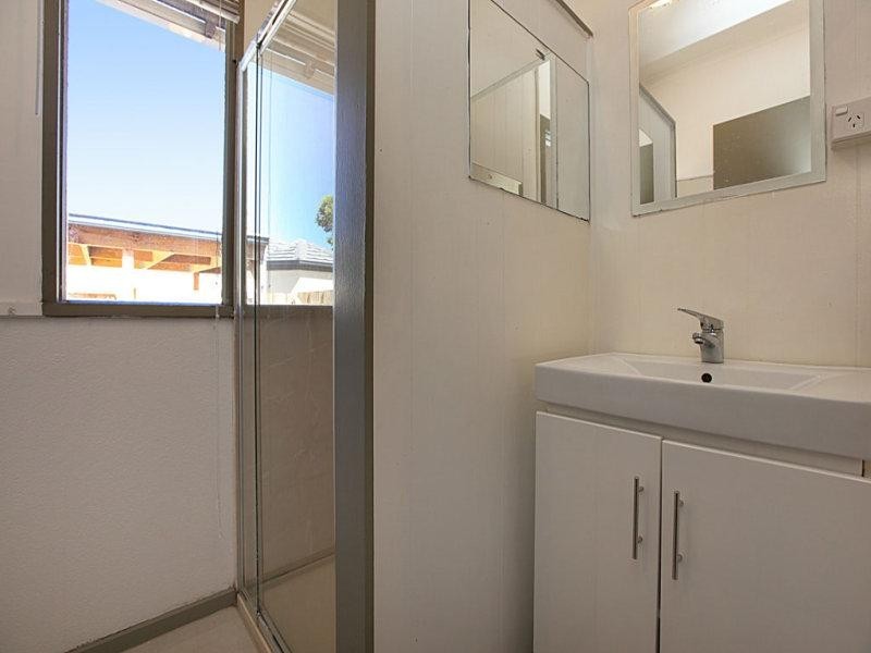 1/121 Bladin Street, Laverton VIC 3028