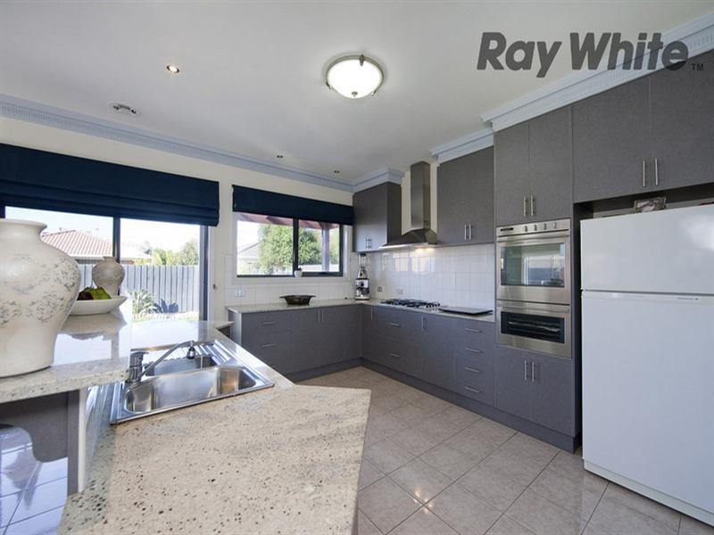 9 John Lecky Road, Seabrook VIC 3028