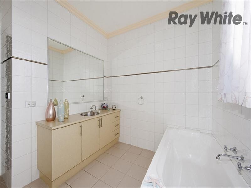 9 John Lecky Road, Seabrook VIC 3028