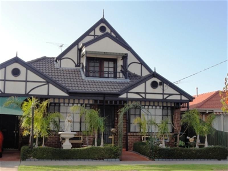 15 Weaver Court, Altona Meadows VIC 3028