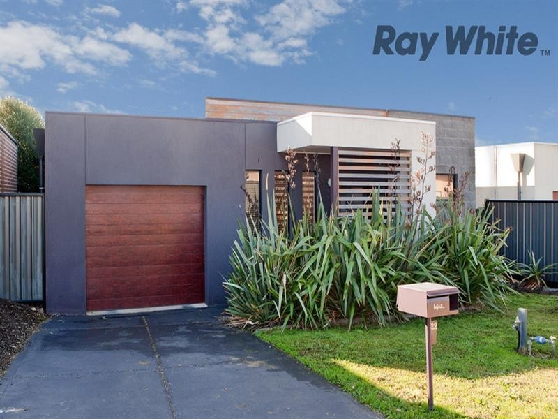 22 Bandler Park Way, Point Cook VIC 3030