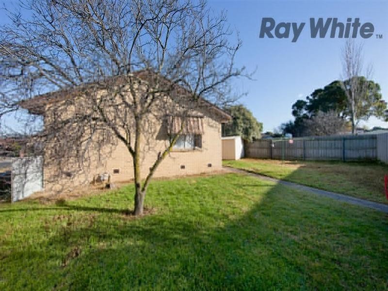 27 Bladin Street, Laverton VIC 3028