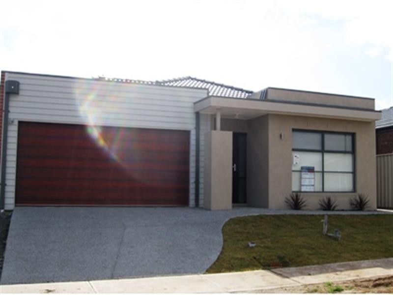11 LOT1130 Tallgrass Avenue, Truganina VIC 3029