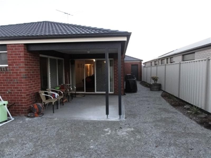 11 Romi Avenue, Truganina VIC 3029