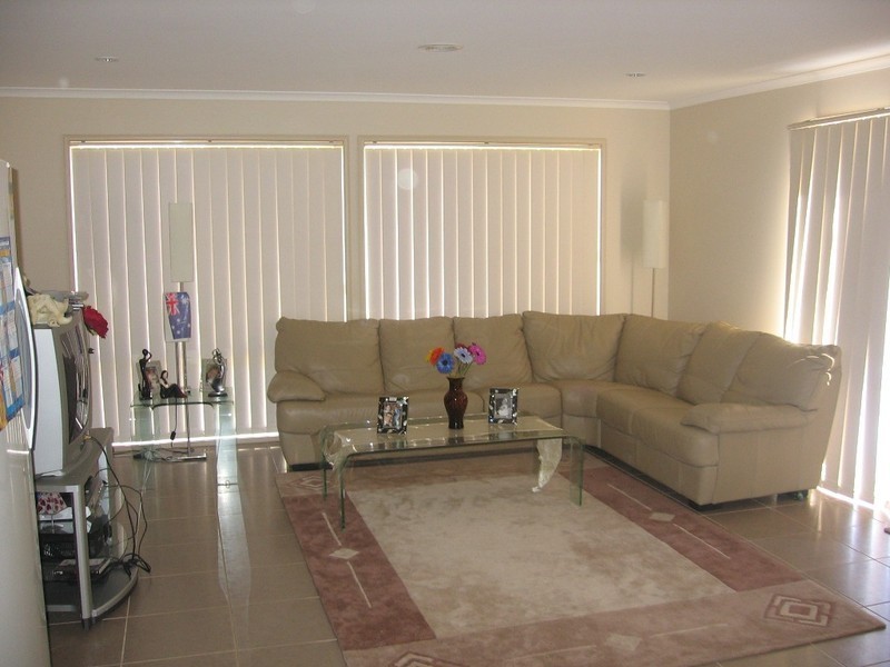 4 Motril Court, Point Cook VIC 3030