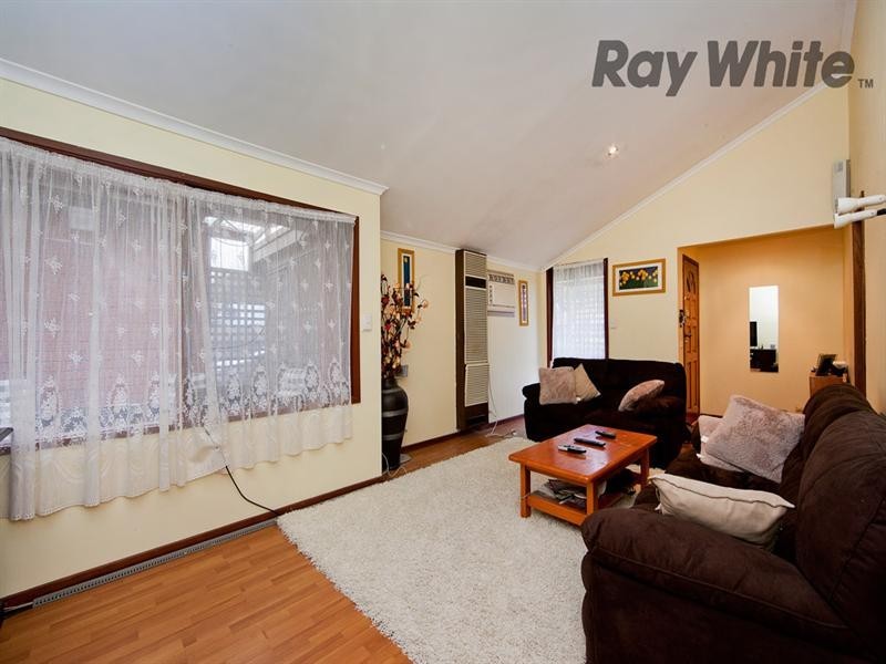 102 Shane Avenue, Seabrook VIC 3028