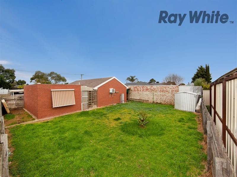 102 Shane Avenue, Seabrook VIC 3028