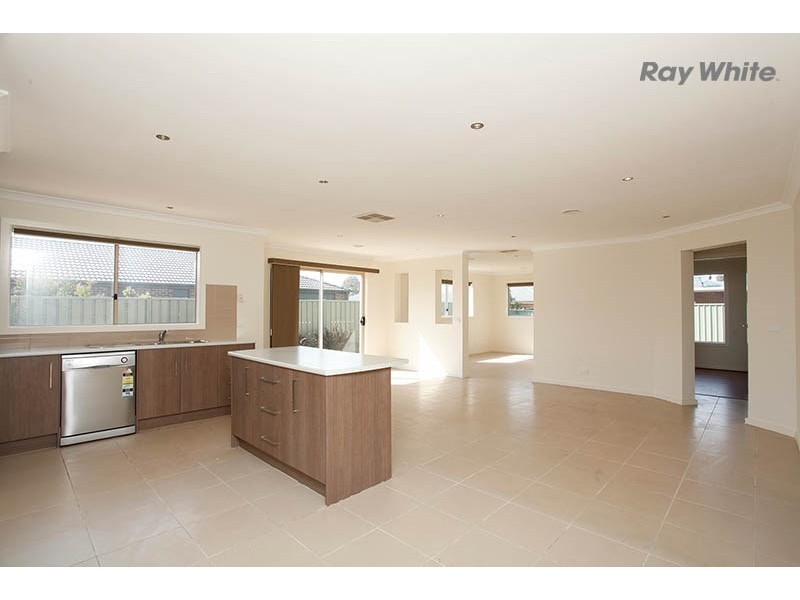 127 Greens Road, Wyndham Vale VIC 3024