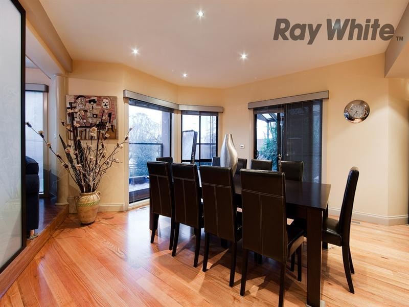 8 Selwood Place, Altona Meadows VIC 3028