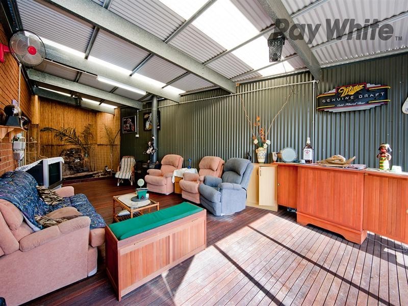 25 Tenby Way, Hoppers Crossing VIC 3029