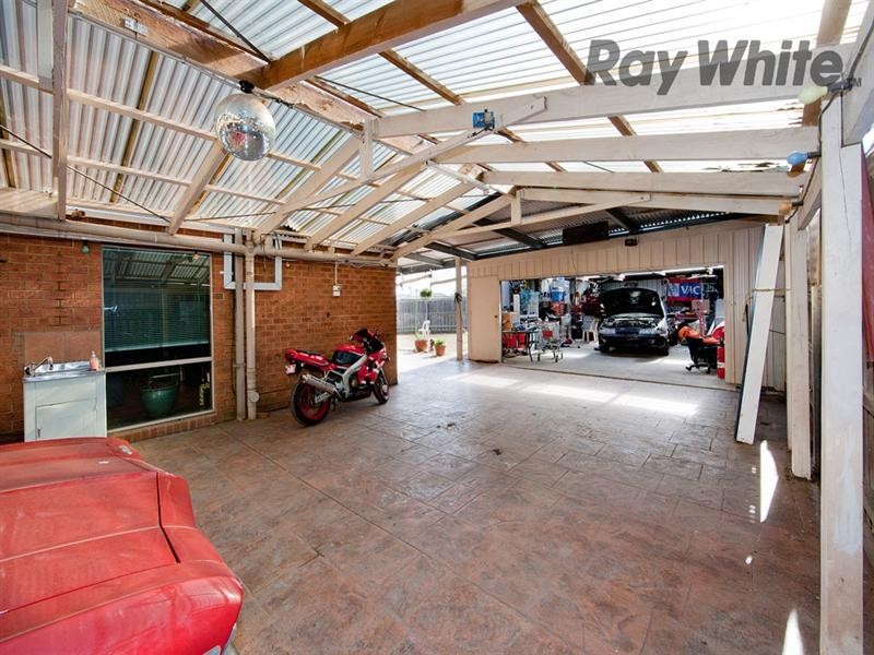 25 Tenby Way, Hoppers Crossing VIC 3029