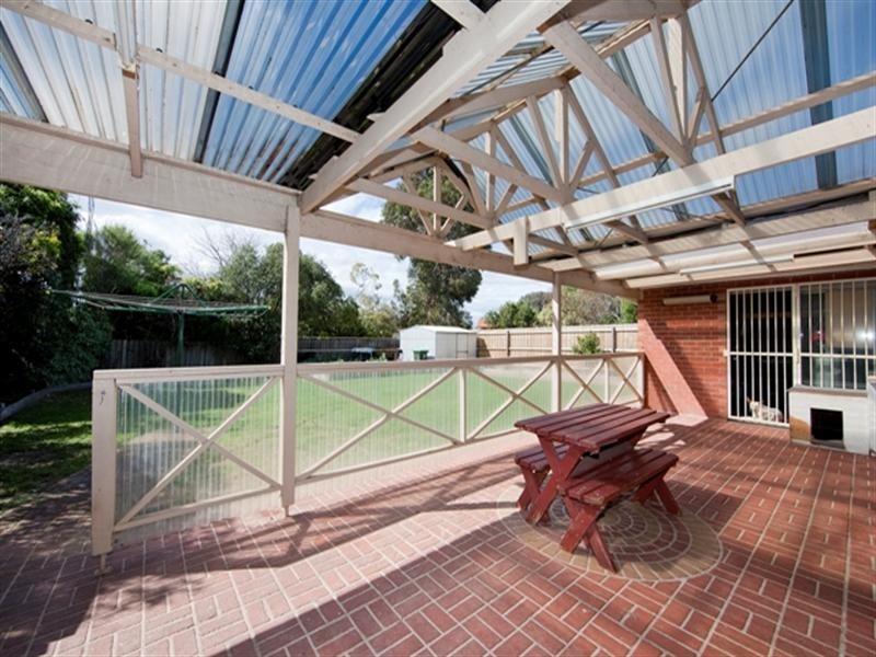 12 Bloxham Court, Hoppers Crossing VIC 3029