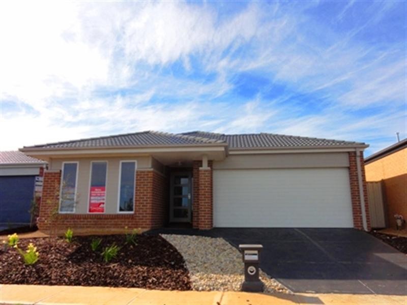 61 Rockpool Road, Truganina VIC 3029