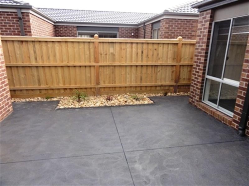 186 Saltwater Promenade, Point Cook VIC 3030