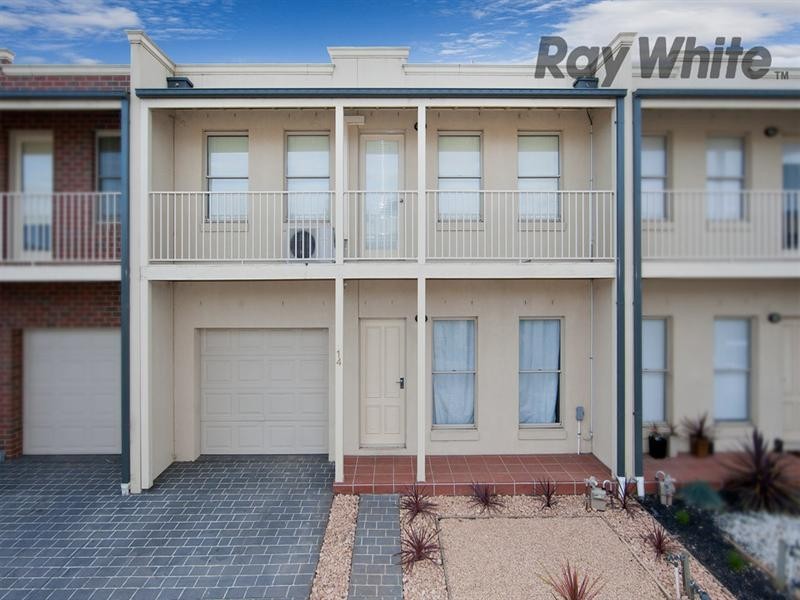 14/14 Mickleton Grove, Point Cook VIC 3030