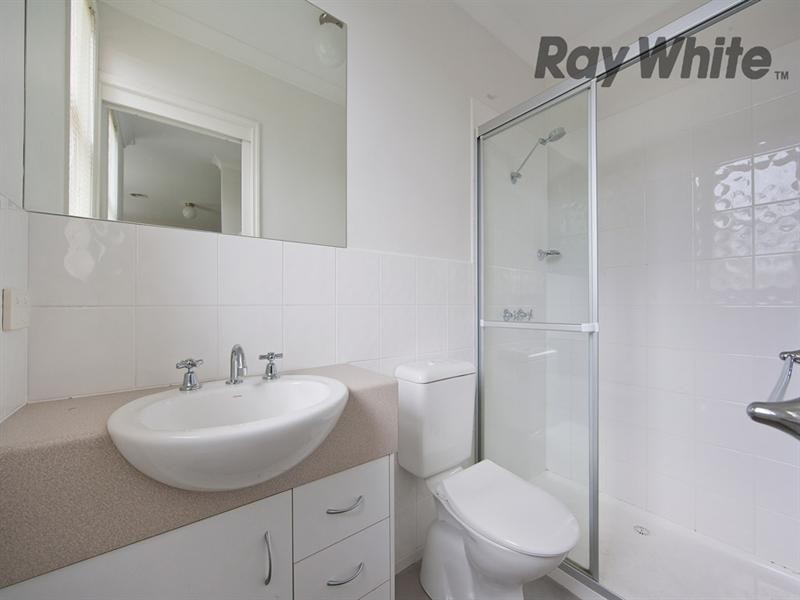 14/14 Mickleton Grove, Point Cook VIC 3030