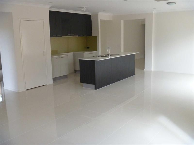 26 Royal Circuit, Point Cook VIC 3030