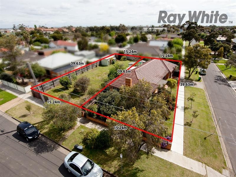 130 Alma Avenue, Laverton VIC 3028