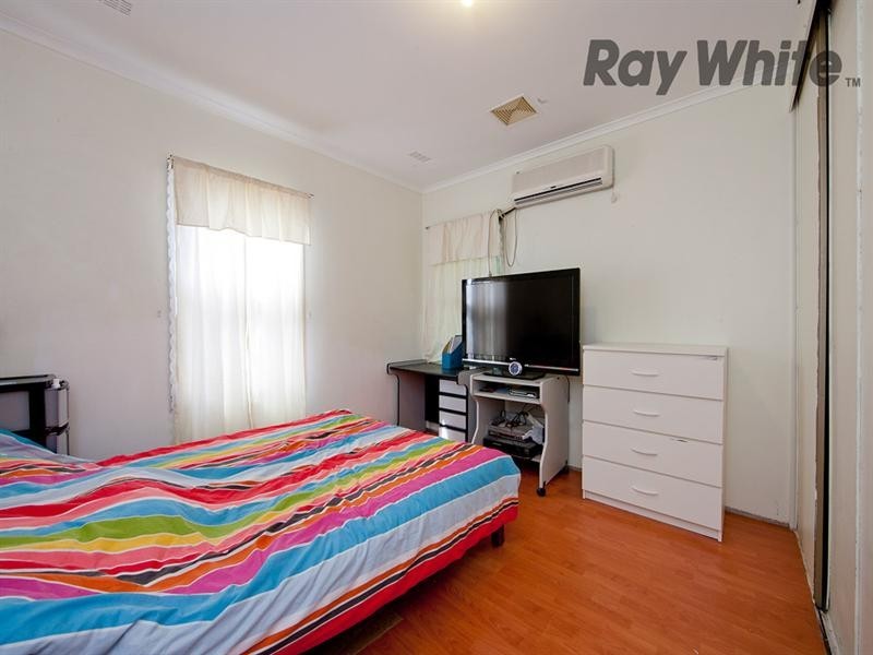 18 Heffernan Street, Laverton VIC 3028