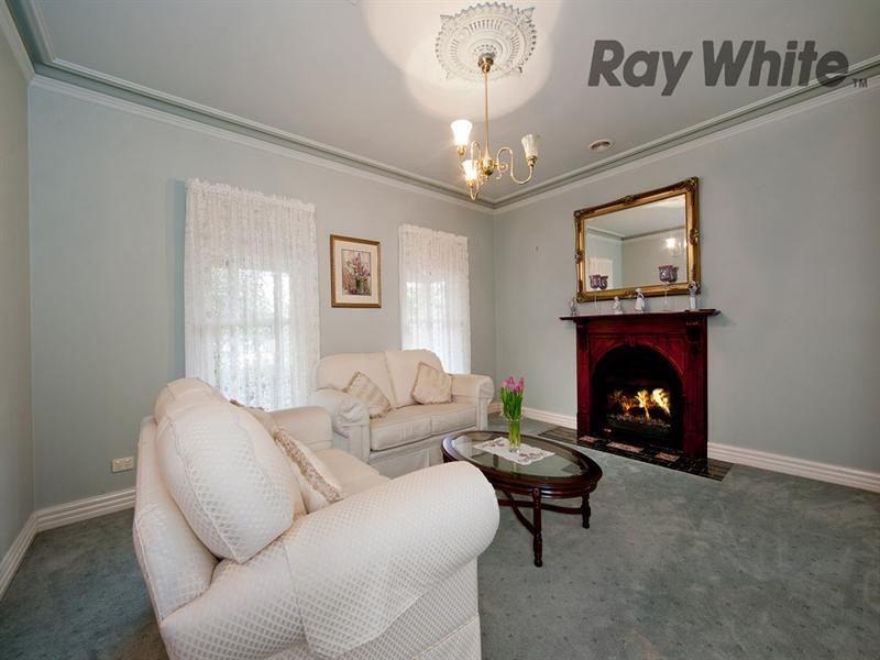 4 Imperial Place, Hoppers Crossing VIC 3029