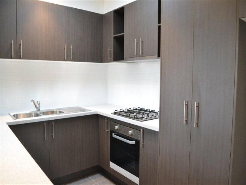 1/19 Larson Avenue, Tarneit VIC 3029