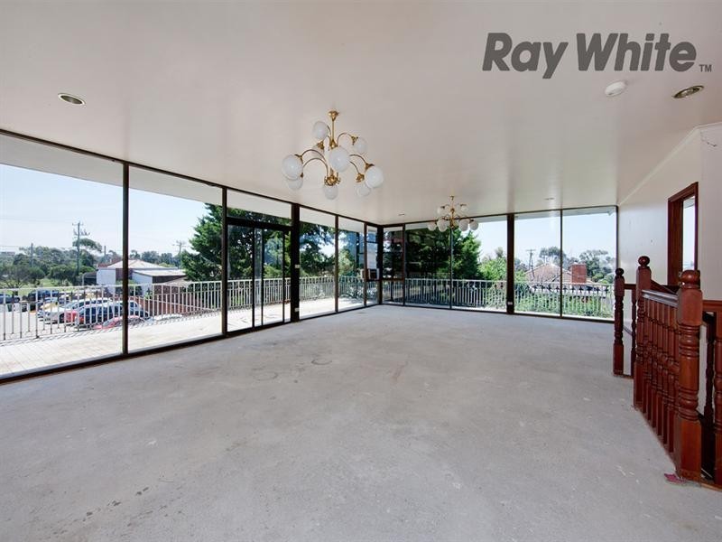 161 Railway Avenue, Laverton VIC 3028